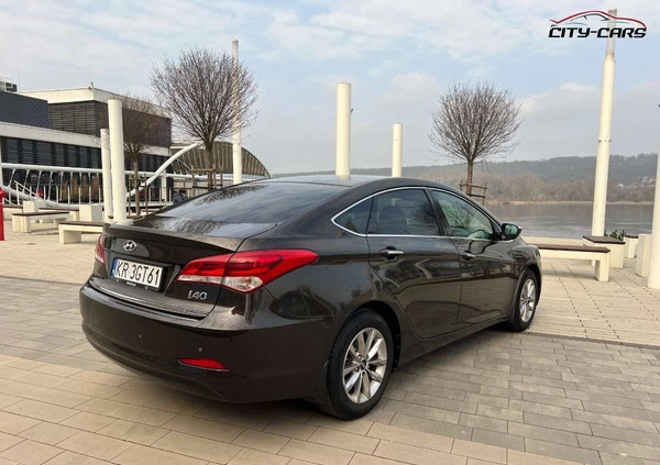 Hyundai i40 cena 57900 przebieg: 115000, rok produkcji 2018 z Stronie Śląskie małe 781